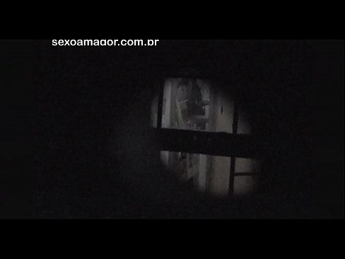 ❤️ Blondie diam-diam direkam oleh seorang intip lingkungan yang tersembunyi di balik batu bata berlubang Pelacur pada kami id.oldsex.ru ️