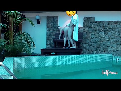 ❤️ Bos mengundang pelayan ke kolam renang, tetapi tidak bisa menahan panas Pelacur pada kami id.oldsex.ru ️